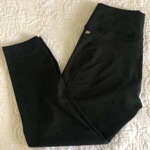Fabletics capri leggings Size L